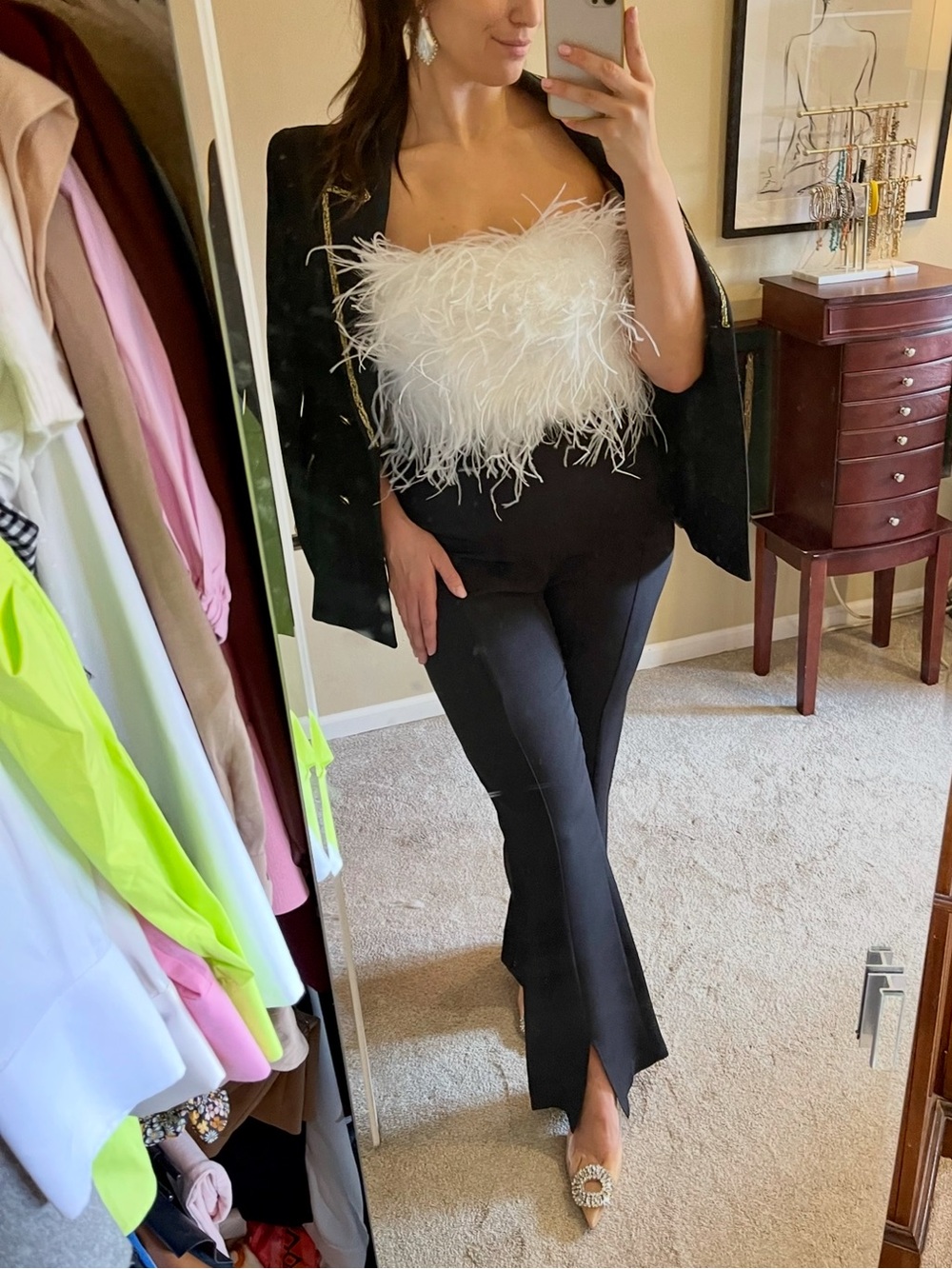 Zaina White Feather Bustier - Picture 8 of 11